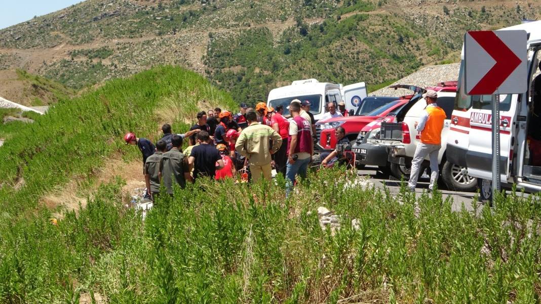 Konya-Antalya yolundaki yasa boğan kazada, 5 kişiye en acı veda! 4